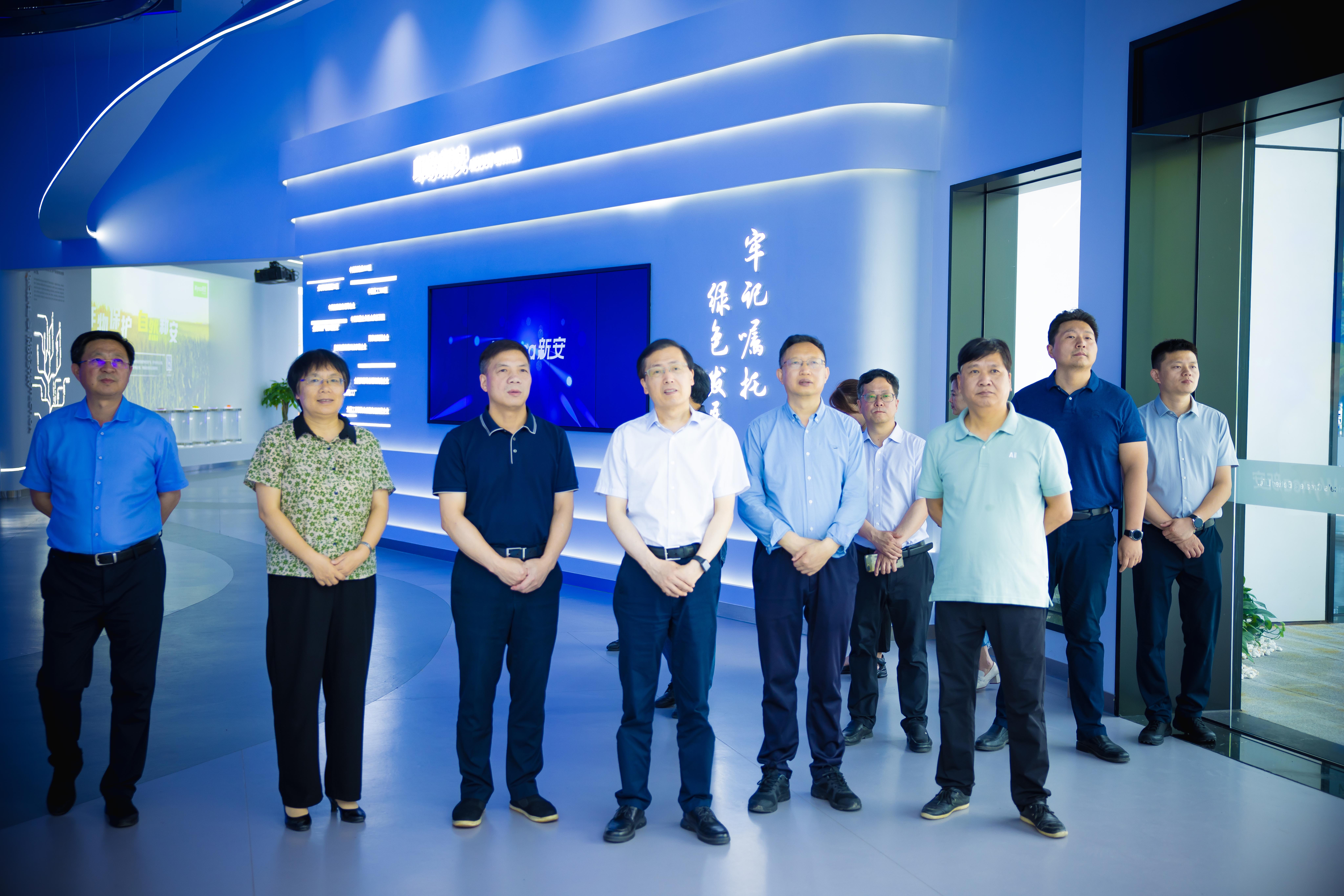 1687160464914425RUNB.jpg 香港六和全年资料大全